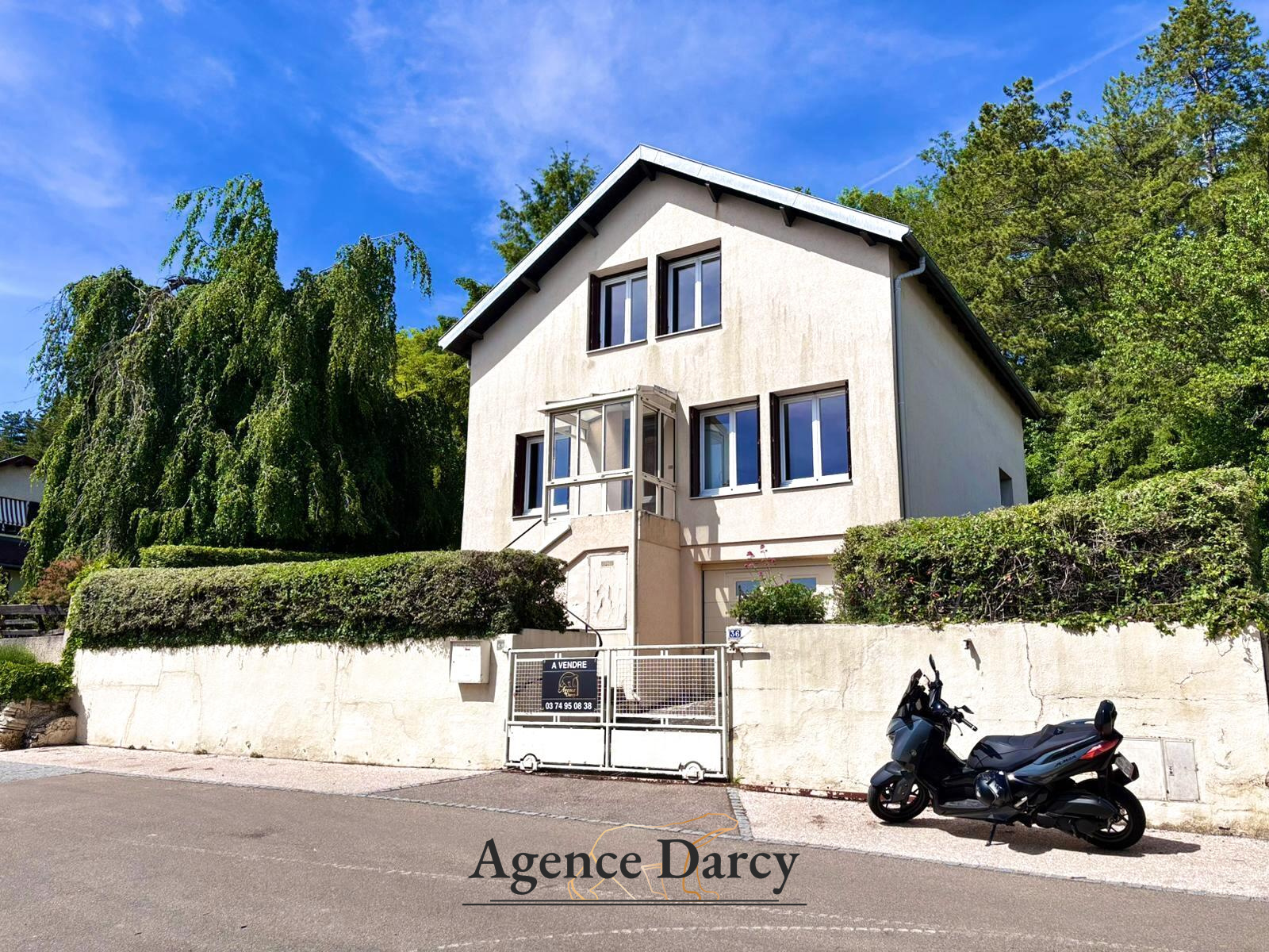 Maison 5 pièces 123 m² · à Daix · 123 m² · 365 000 €