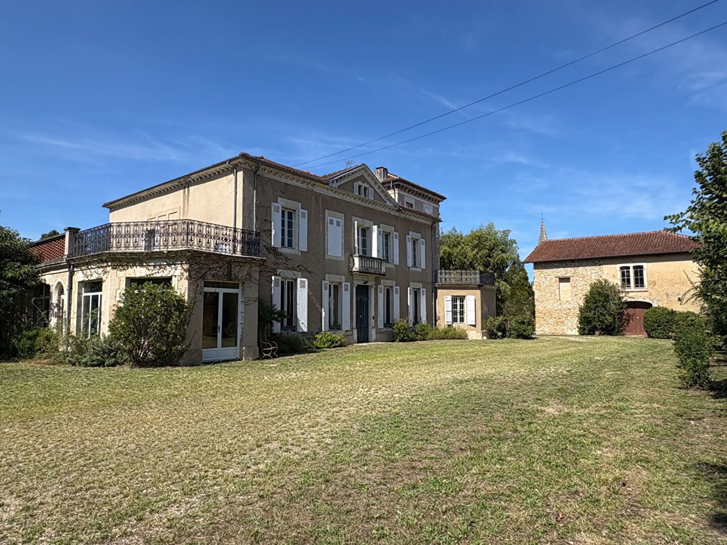 Maison 20 pièces 485 m² · à Tartas · 485 m² · 598 000 €