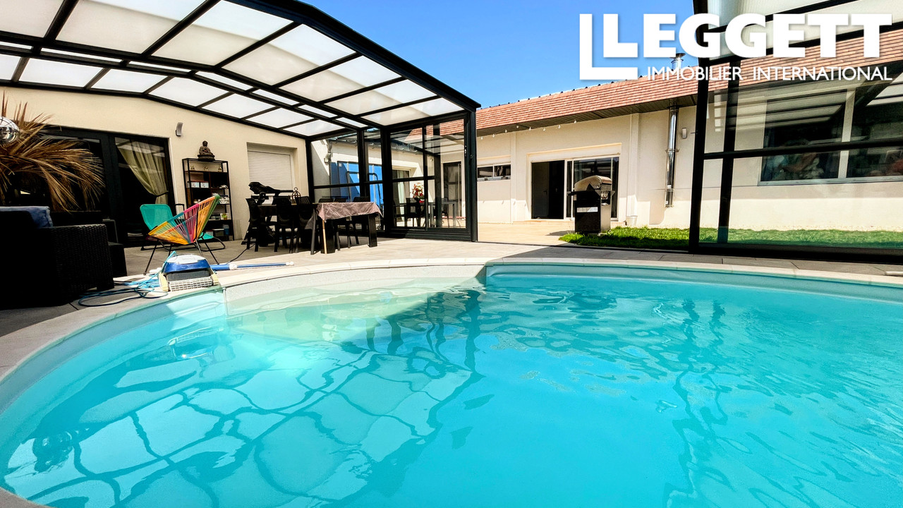 Maison 12 pièces 190 m² · à Morteaux-Coulibœuf · 190 m² · 336 000 €