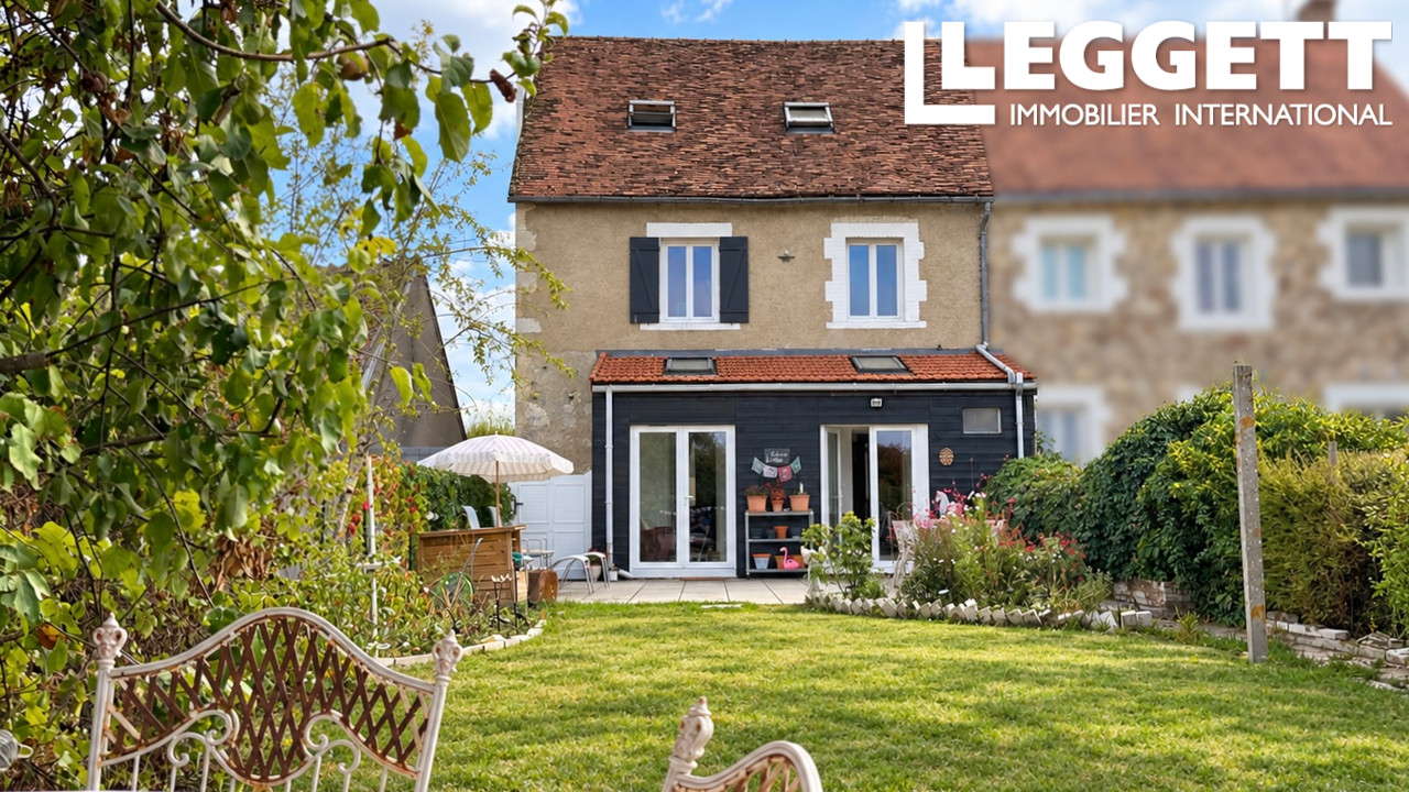 Maison 10 pièces 112 m² · à Liglet · 112 m² · 134 000 €