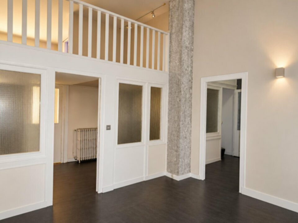 Local commercial 77 m² · à Lyon 07 · 77 m² · 1 285 €/mois