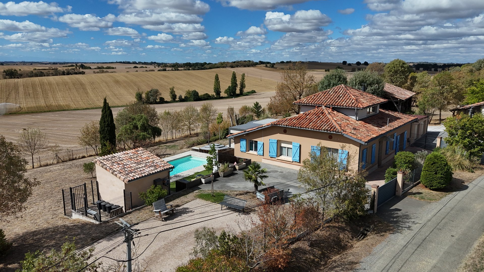 Maison 6 pièces 239 m² · à L'Isle-Jourdain · 239 m² · 738 000 €