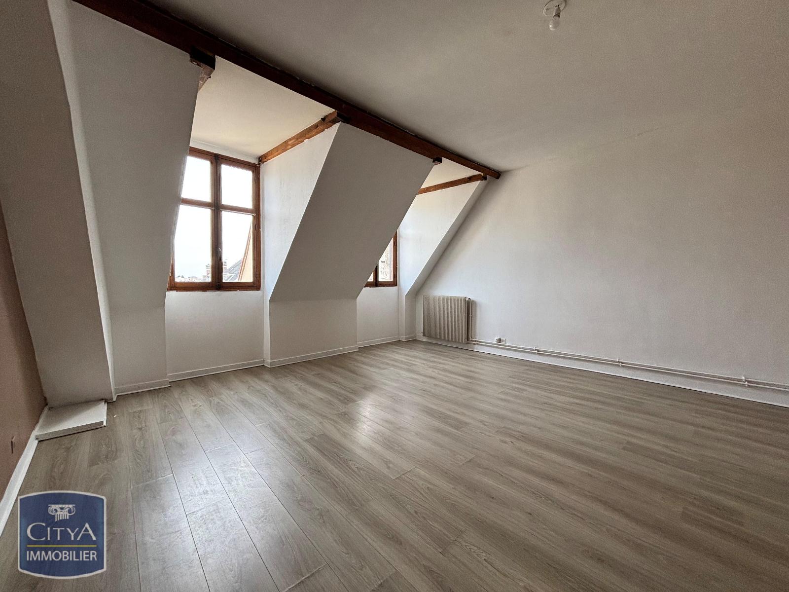 Appartement 2 pièces 55 m² · à Bourges · 55,4 m² · 590 €/mois
