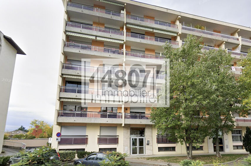 Parking GAILLARD 74240 · 28 000 €