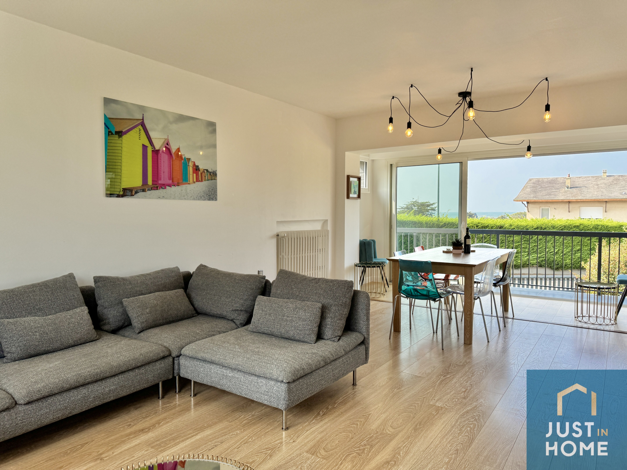 Maison 6 pièces 120 m² · à Arromanches-les-Bains · 120 m² · 472 500 €