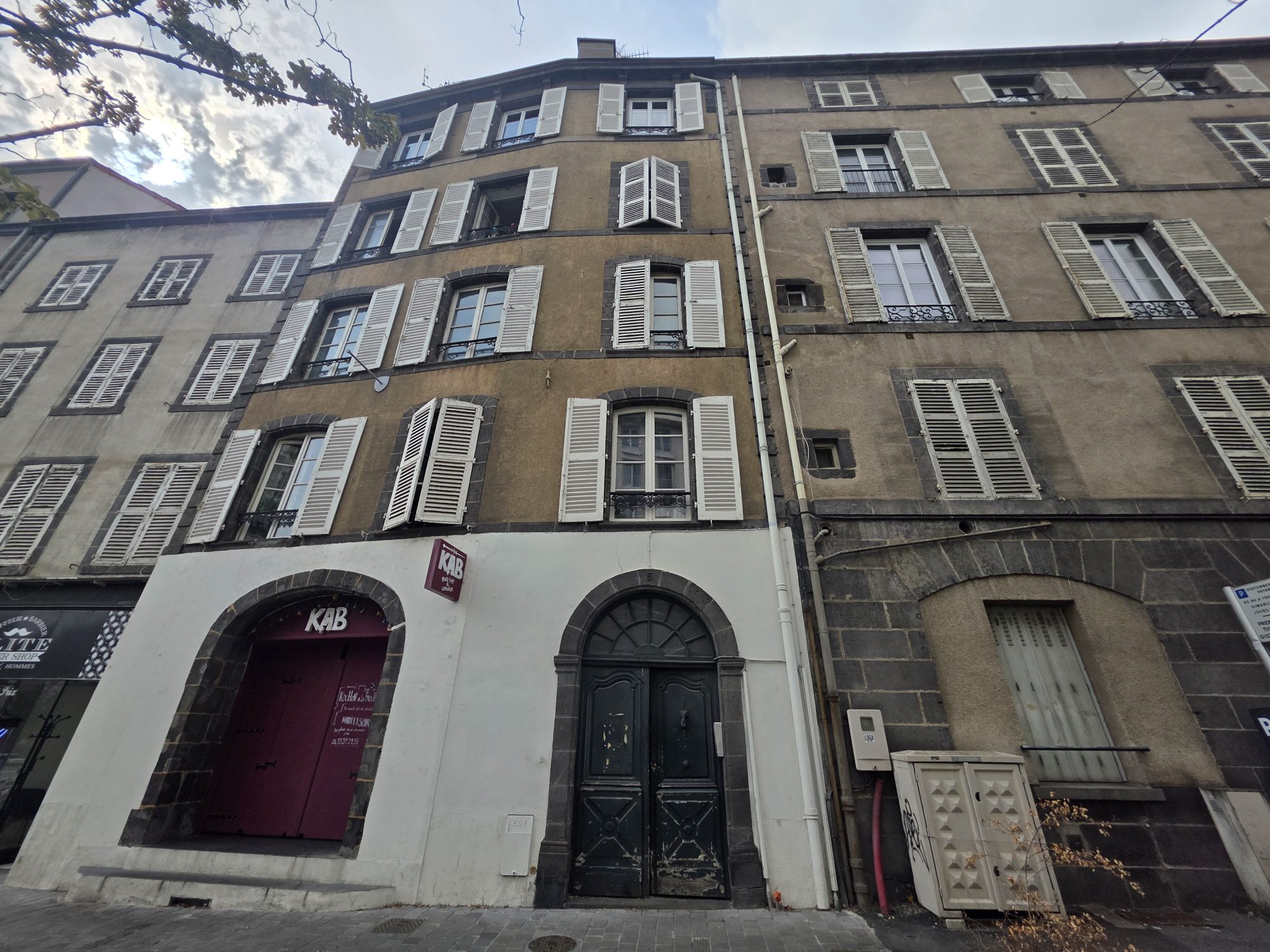Appartement 5 pièces 108 m² · à Clermont-Ferrand · 108 m² · 279 000 €