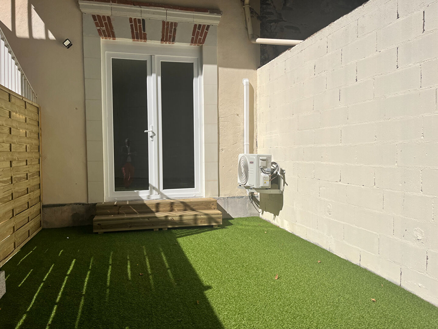Appartement – AVRILLE MAINE-ET-LOIRE PAYS-DE-LA-LOIRE - Vue 3