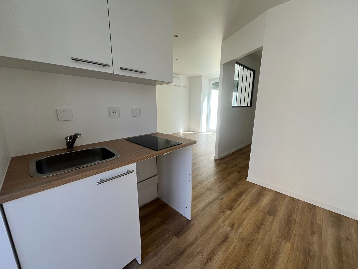 Appartement – AVRILLE MAINE-ET-LOIRE PAYS-DE-LA-LOIRE - Vue 5