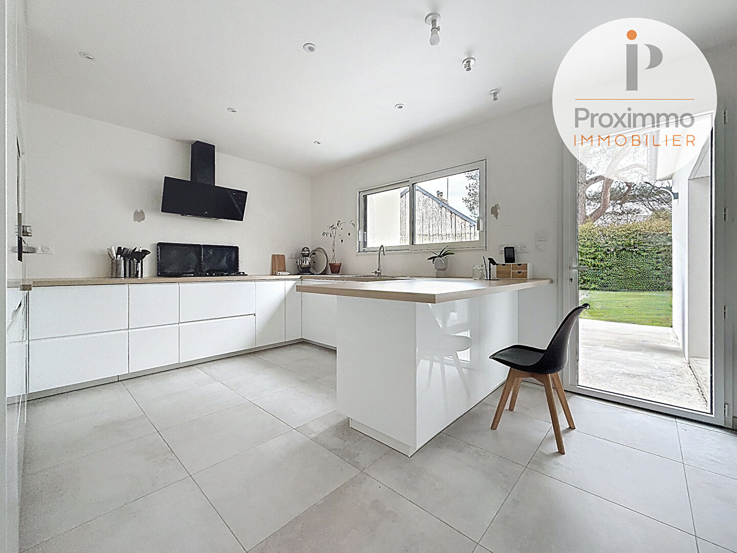 Maison 7 pièces 145 m² · à Ercé-en-Lamée · 145 m² · 324 995 €