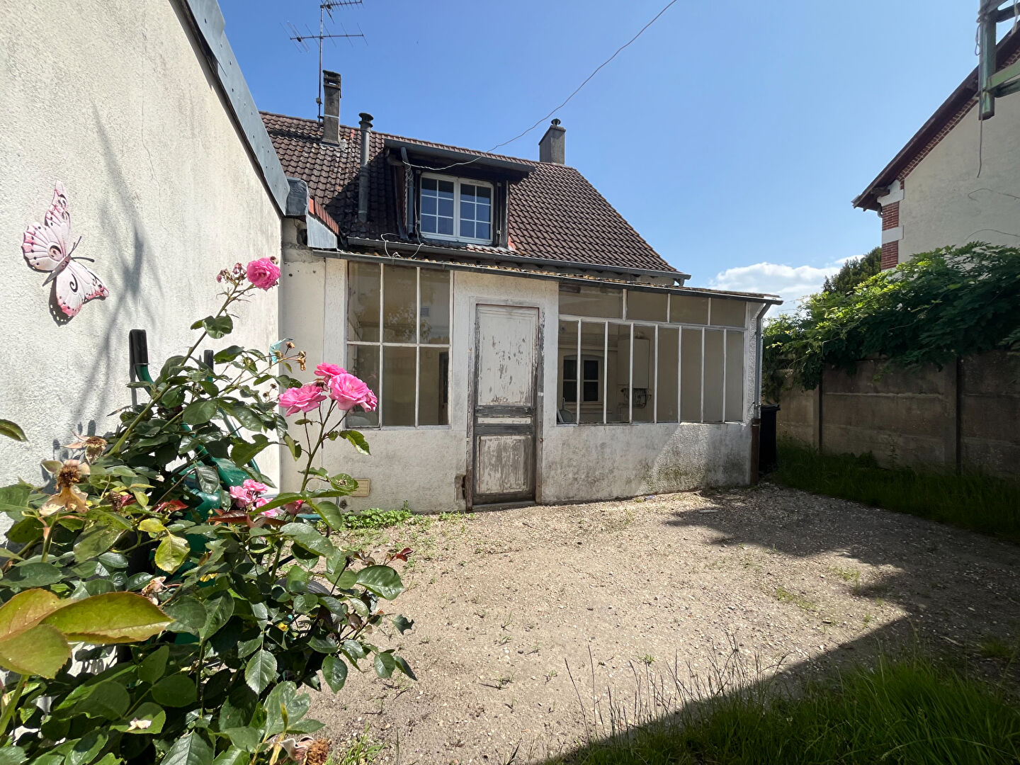 Maison 4 pièces 83 m² · à Sainte-Montaine · 83 m² · 72 000 €