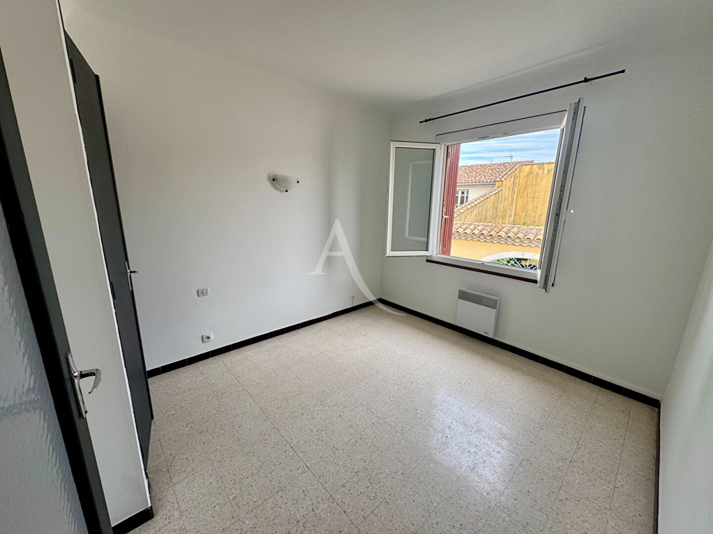 Maison – BOUILLARGUES GARD OCCITANIE - Plus