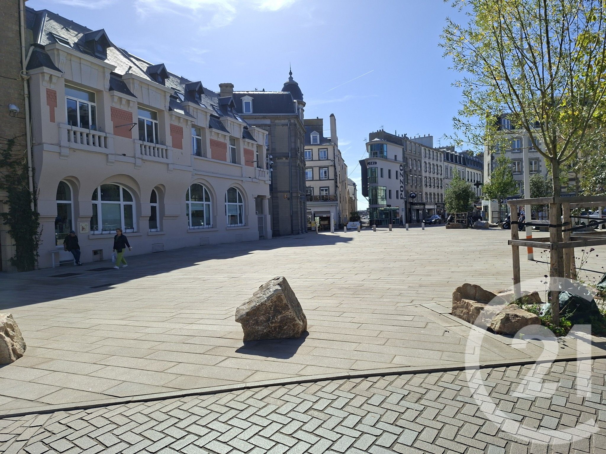 Appartement – GRANVILLE MANCHE NORMANDIE - Plus
