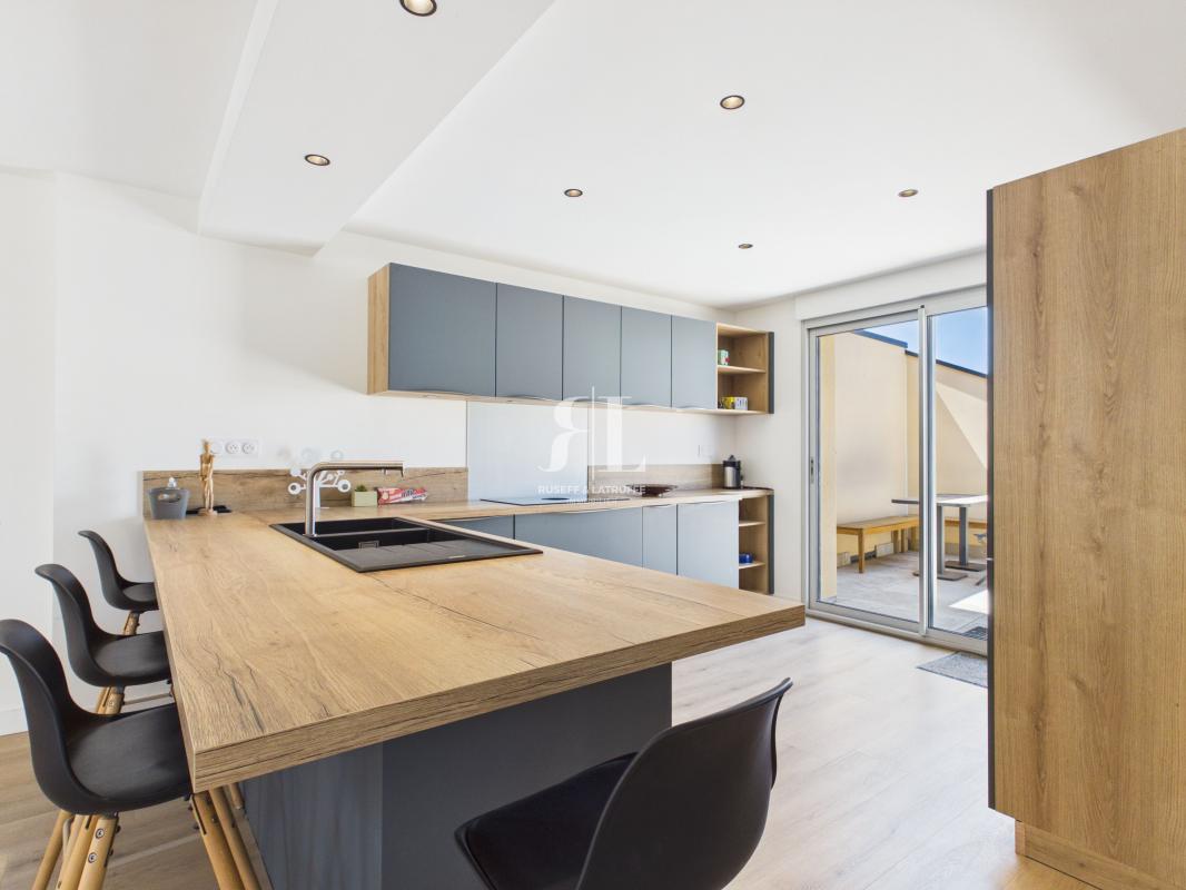 Maison 7 pièces 182 m² · à Port-Louis · 182 m² · 731 500 €