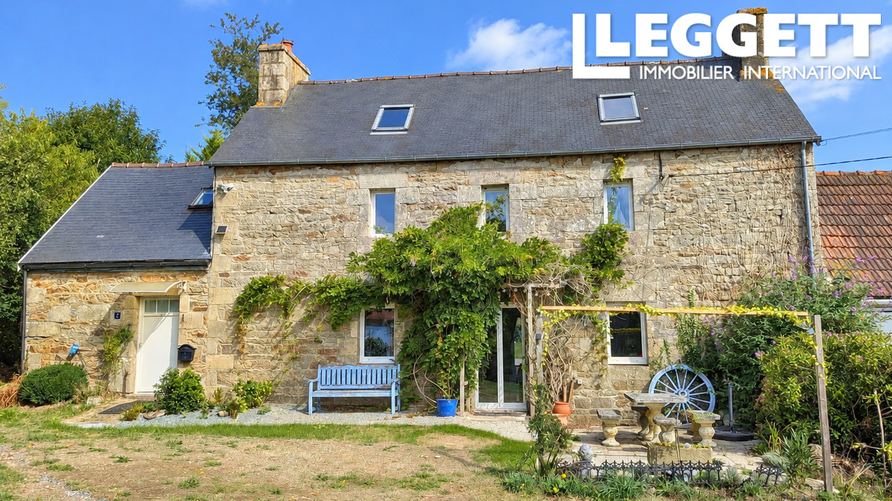 Maison 9 pièces 110 m² · à Loguivy-Plougras · 110 m² · 267 500 €