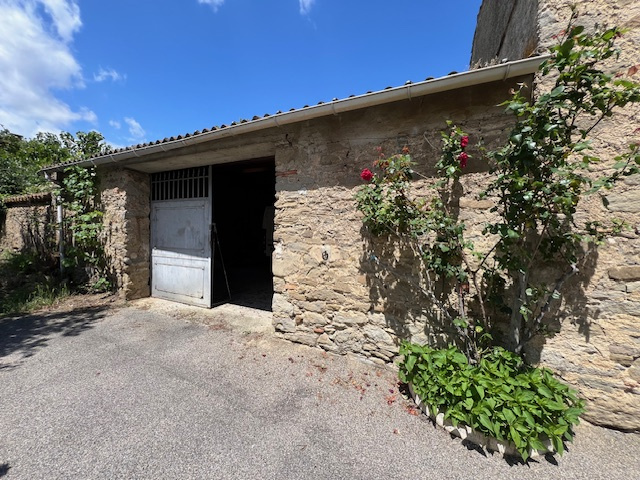 Maison 6 pièces 196 m² · à Peyriac-Minervois · 196 m² · 188 000 €