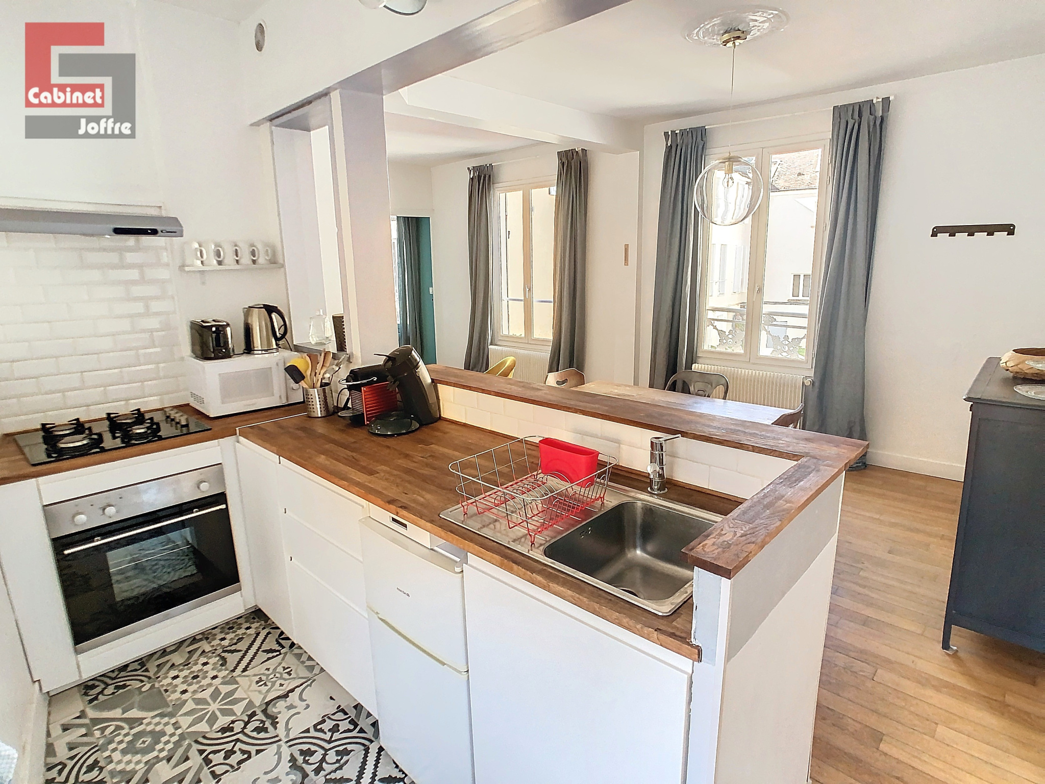 Appartement 2 pièces 48 m² · à Fontainebleau · 48 m² · 909 €/mois