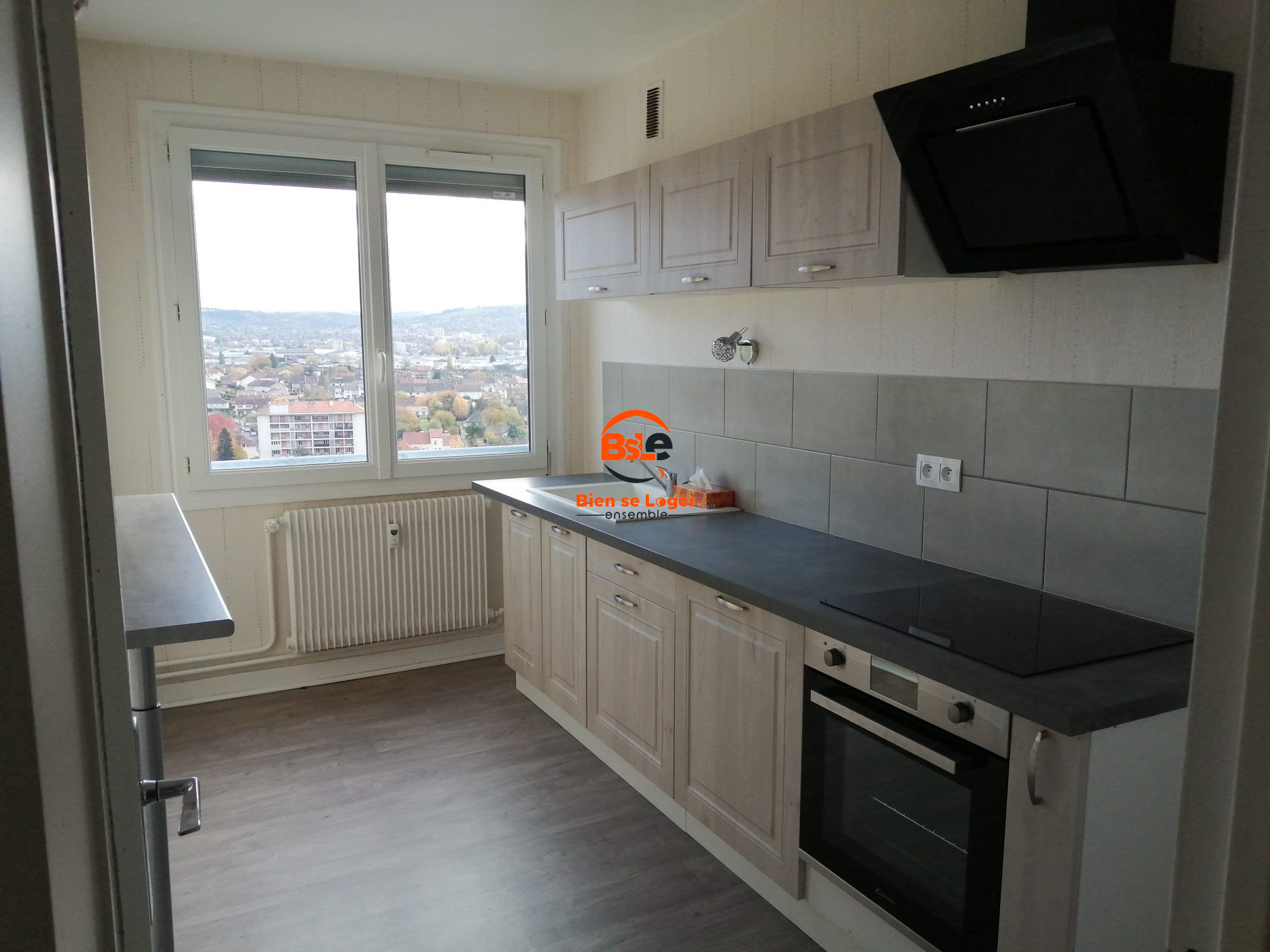 Appartement – VICHY ALLIER AUVERGNE-RHÔNE-ALPES - Vue 2