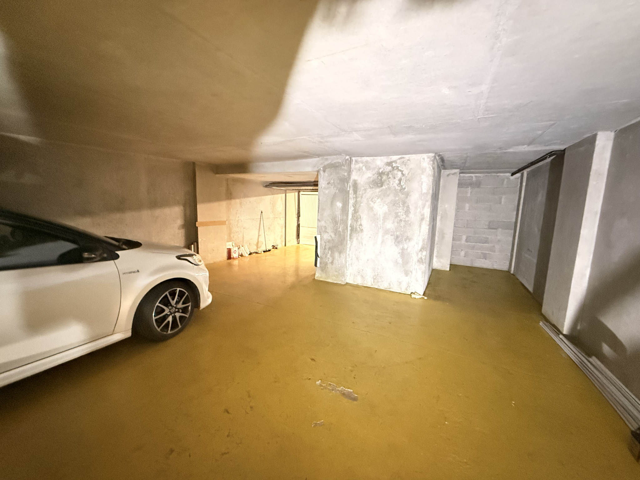 Parking 40 m² · à Marseille 06 · 40 m² · 74 000 €