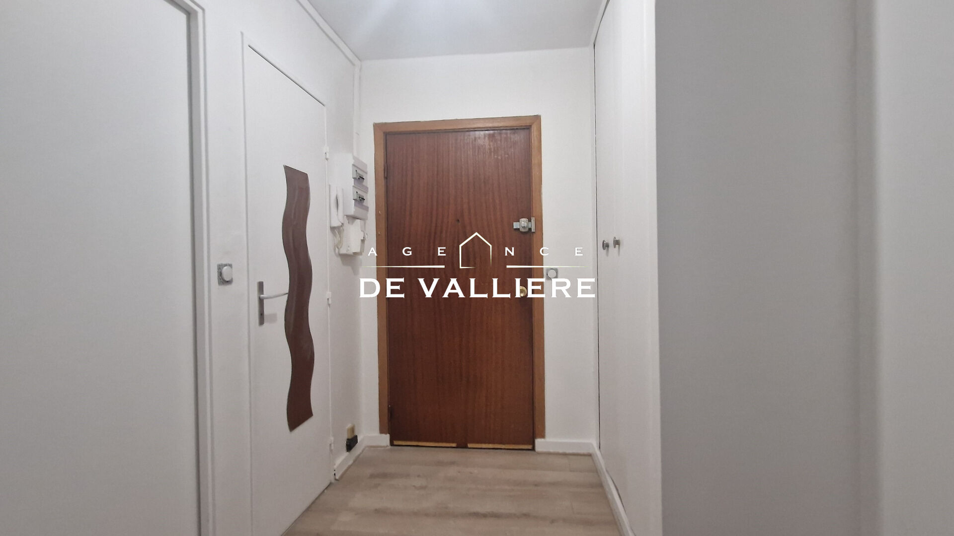 Appartement 2 pièces 50m² NANTERRE 92000 photo 2