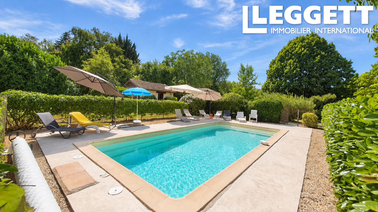 Maison 8 pièces 272 m² · à St Genies · 272 m² · 552 000 €