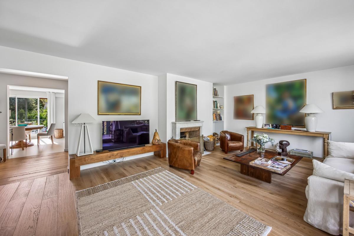 Appartement 5 pièces 157 m² · à Ville D Avray · 157 m² · 1 135 000 €