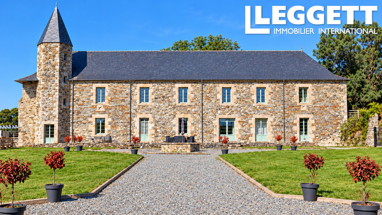 Maison 15 pièces 543 m² · à Plévin · 543 m² · 815 000 €