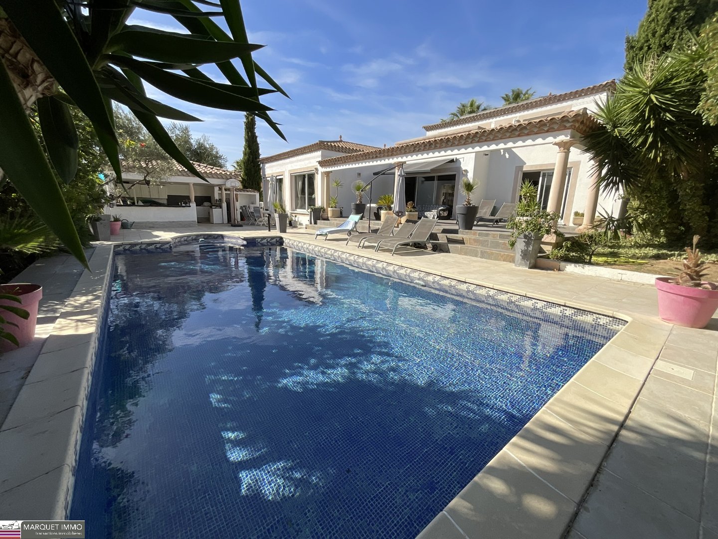 Maison 6 pièces 214 m² · à Béziers · 214 m² · 679 000 €