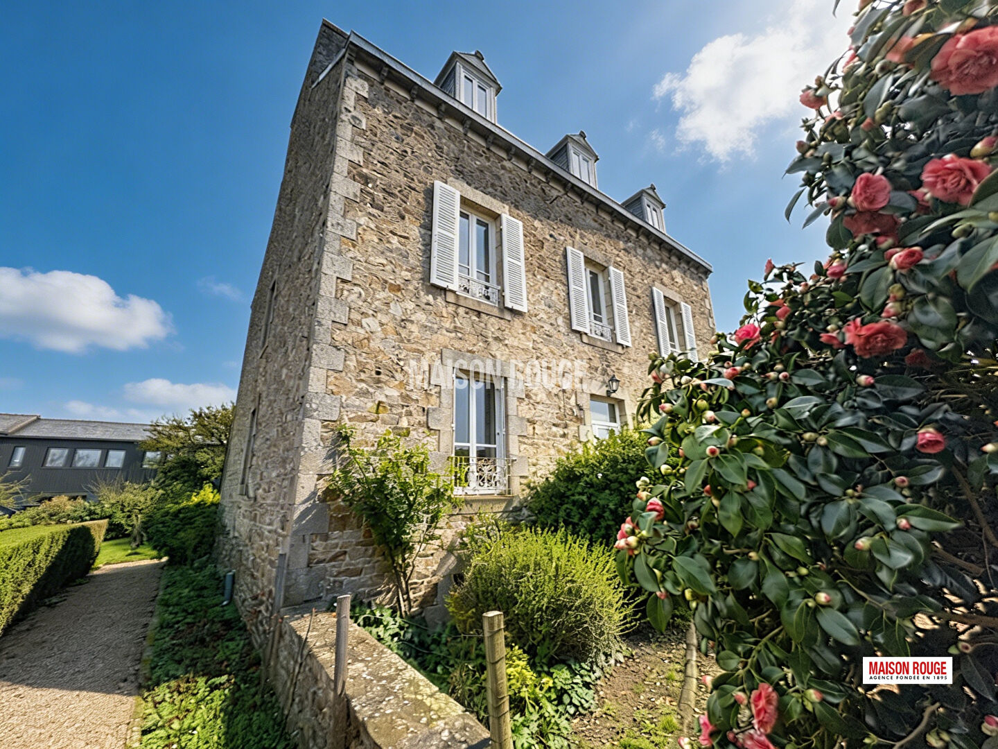 Maison 15 pièces 308 m² · à Châtelaudren-Plouagat · 308 m² · 499 896 €