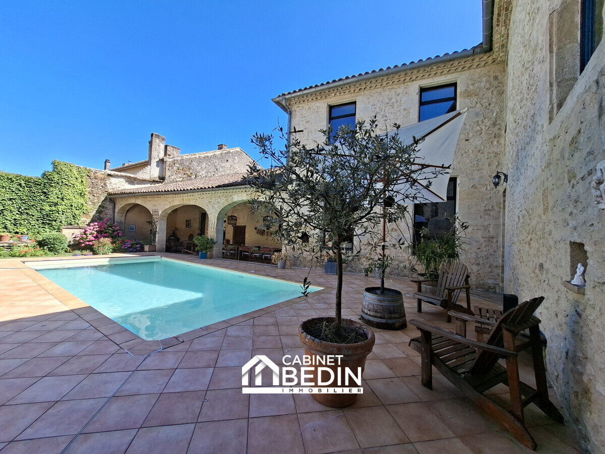 Maison 10 pièces 441 m² · à Langon · 441 m² · 610 000 €