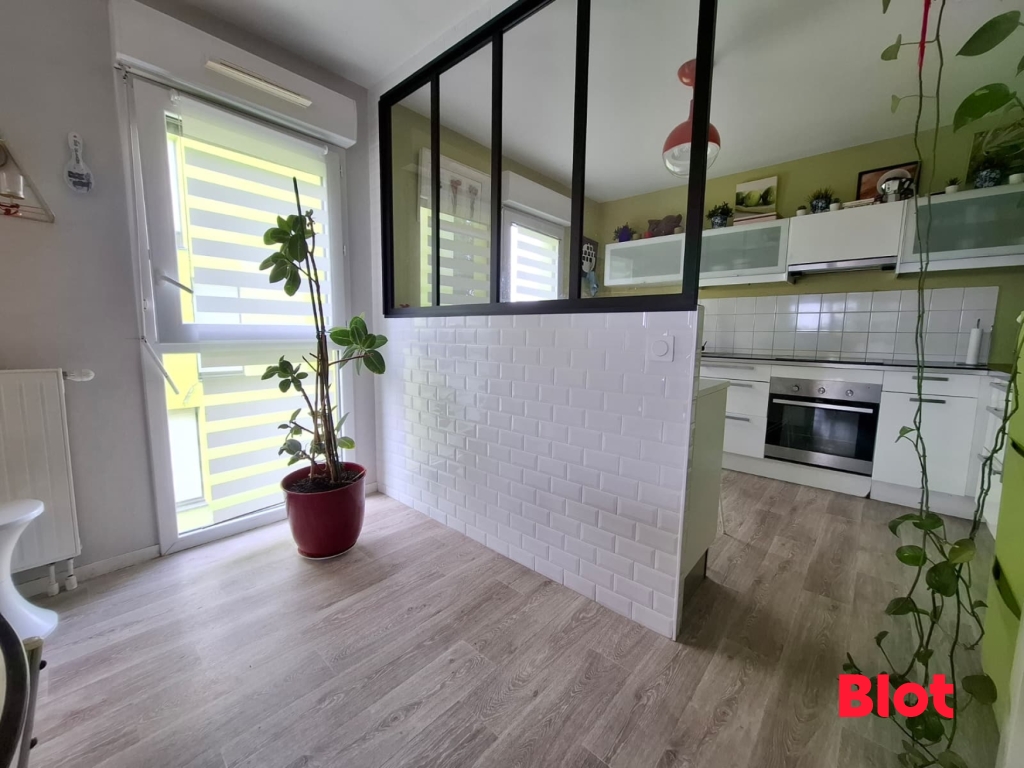 Appartement 3 pièces 67 m² · à Rennes · 67 m² · 210 000 €