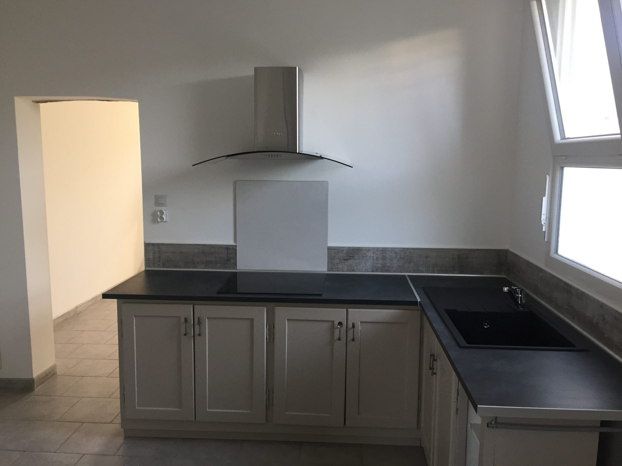 Appartement 3 pièces 84 m² · à Saint-Denis-de-Pile · 84 m² · 700 €/mois