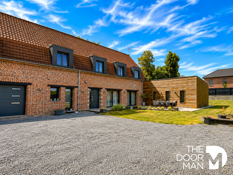Maison 5 pièces 287 m² · à Préseau · 287 m² · 530 000 €