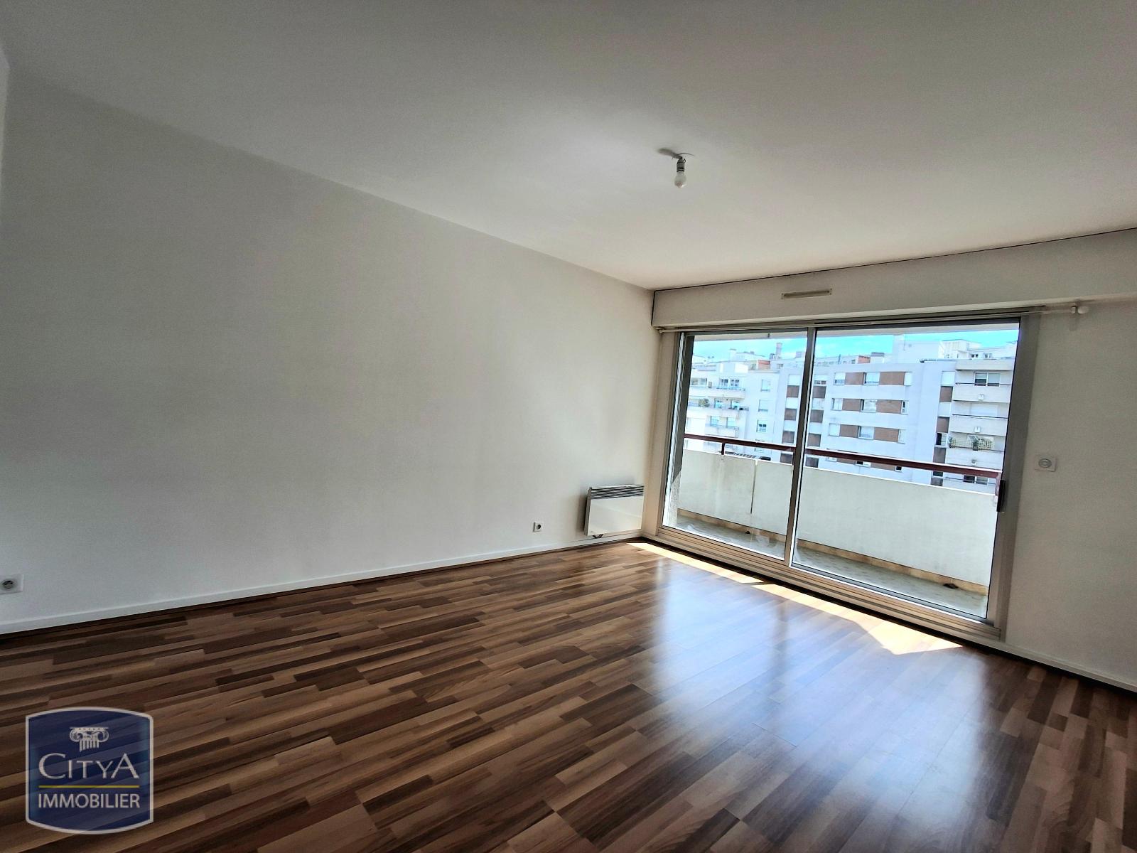 Appartement 2 pièces 56 m² · à Clermont-Ferrand · 56 m² · 750 €/mois
