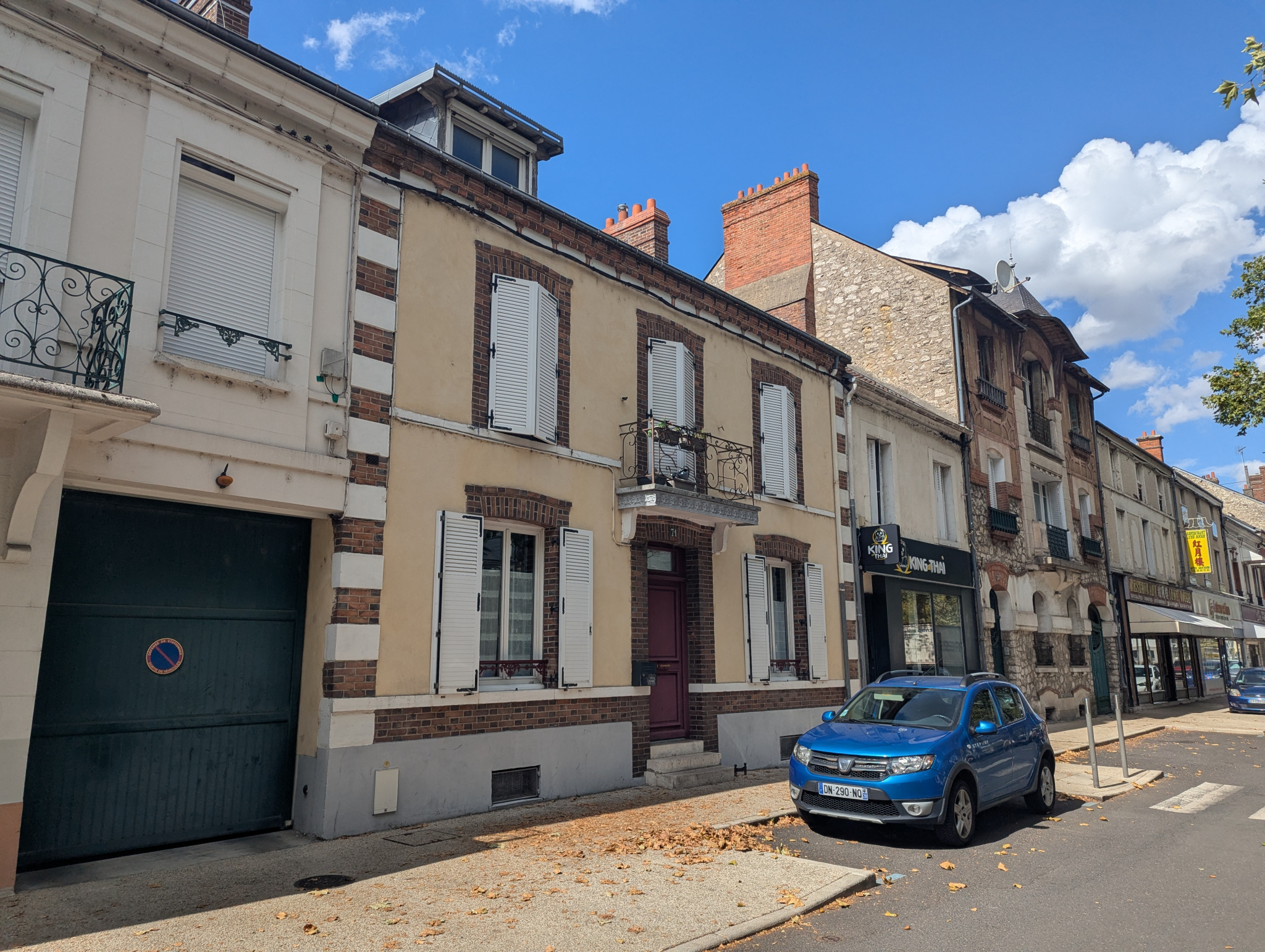 Maison 9 pièces 212 m² · à Montargis · 212 m² · 212 000 €