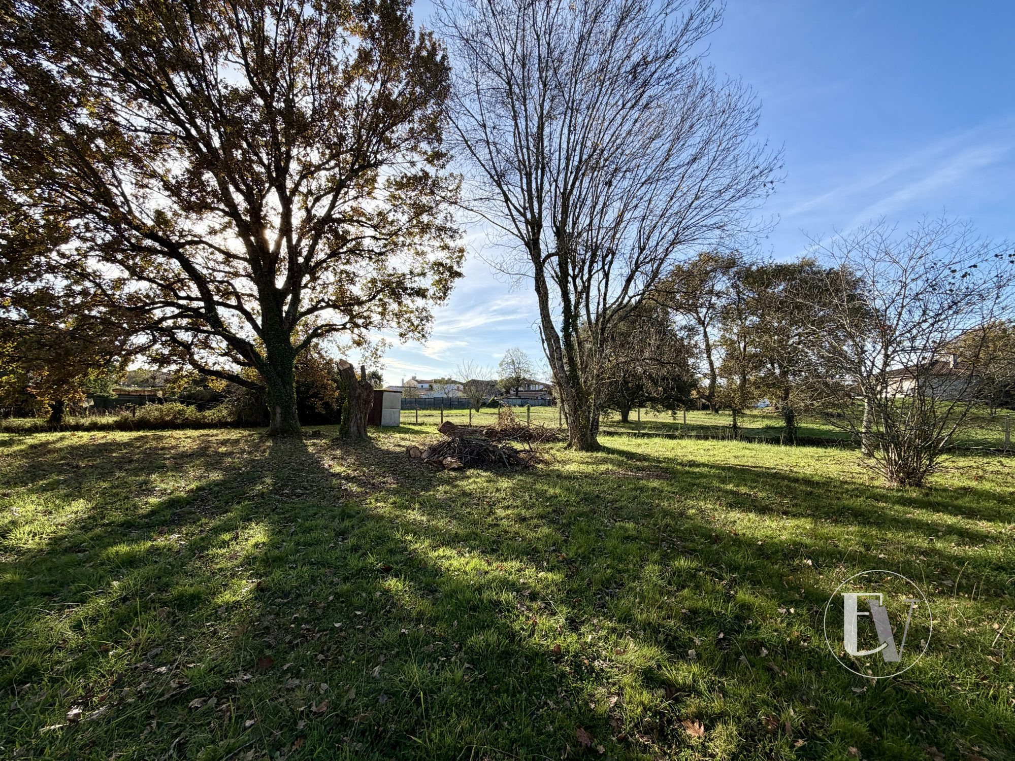 Terrain 1047 m² · à Gujan-Mestras · 1 047 m² · 295 000 €