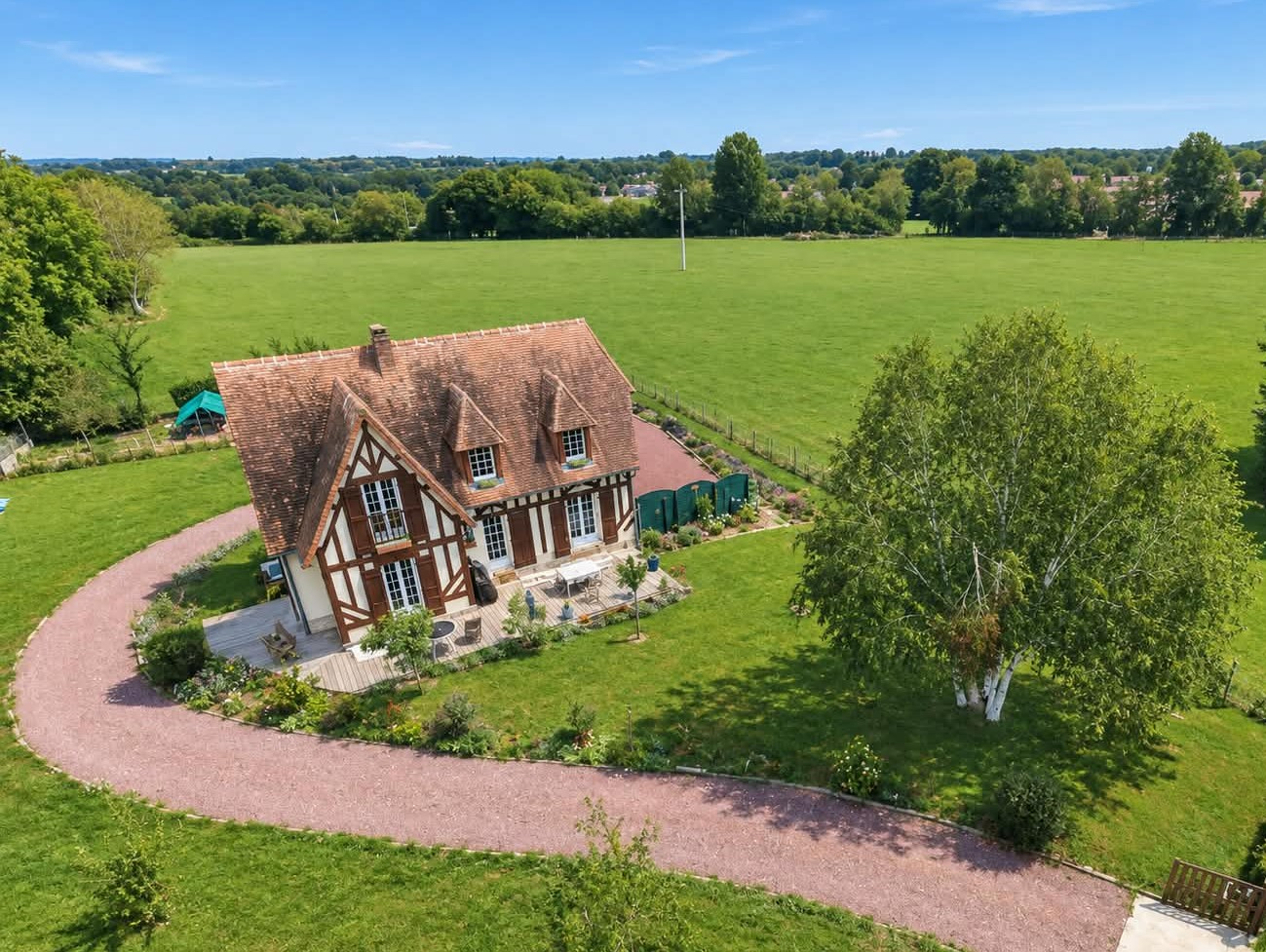 Maison 5 pièces 130 m² · à Pont-l'Évêque · 130 m² · 374 900 €