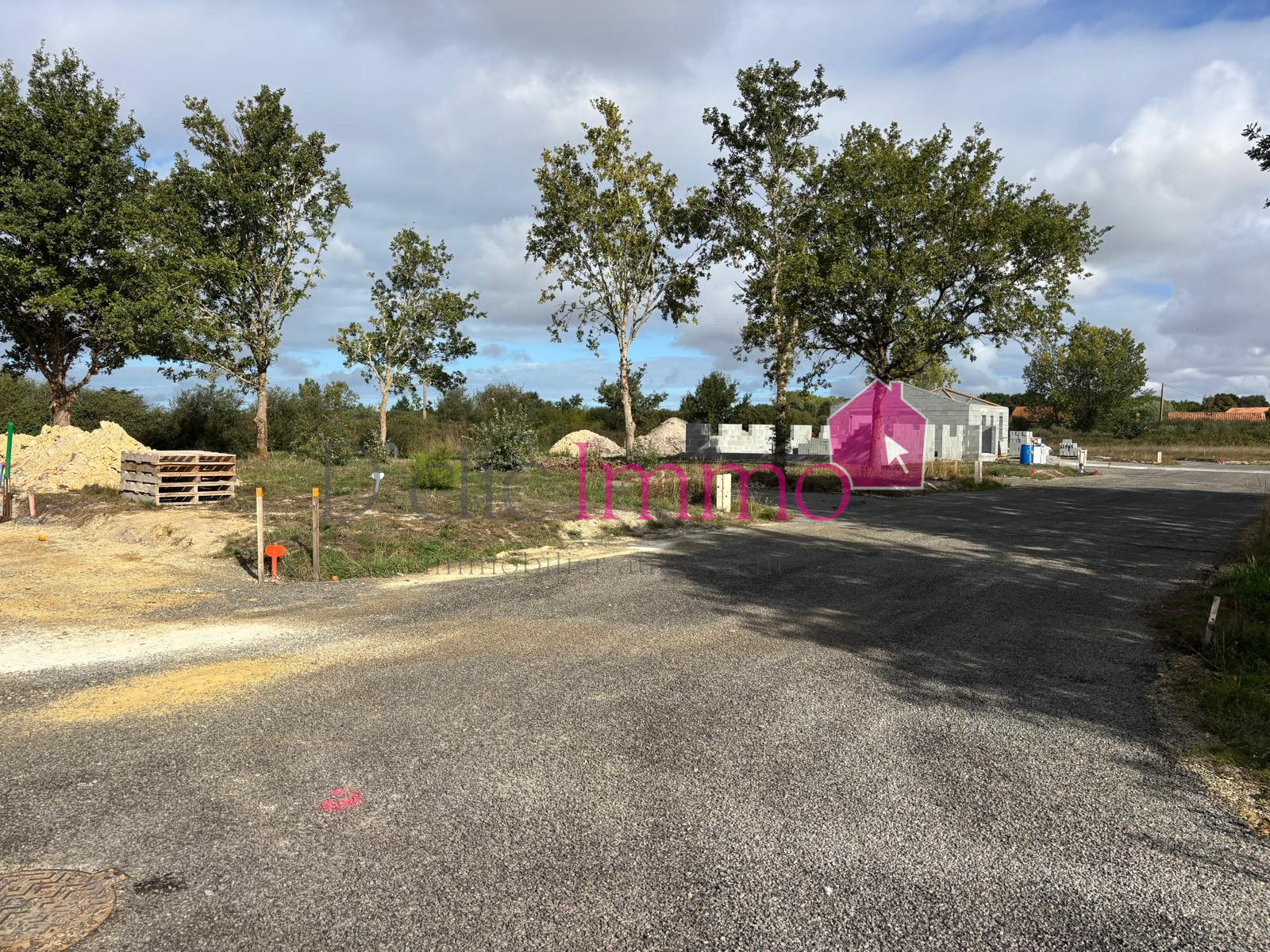 Terrain 400 m² · à Sallertaine · 400 m² · 67 100 €