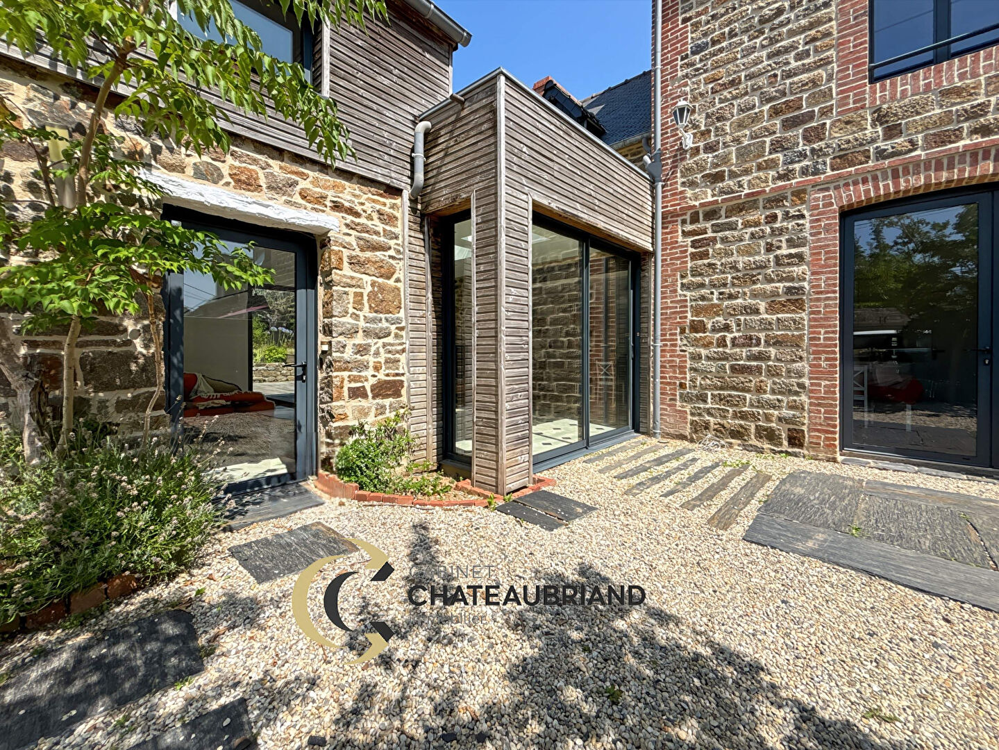 Maison 6 pièces 133 m² · à La Gouesnière · 133 m² · 399 900 €
