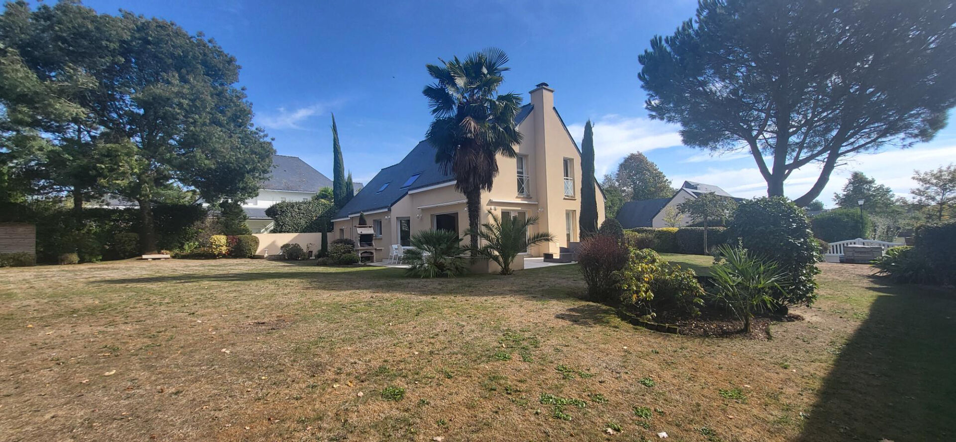 Maison 7 pièces 166 m² · à Sautron · 166 m² · 631 350 €