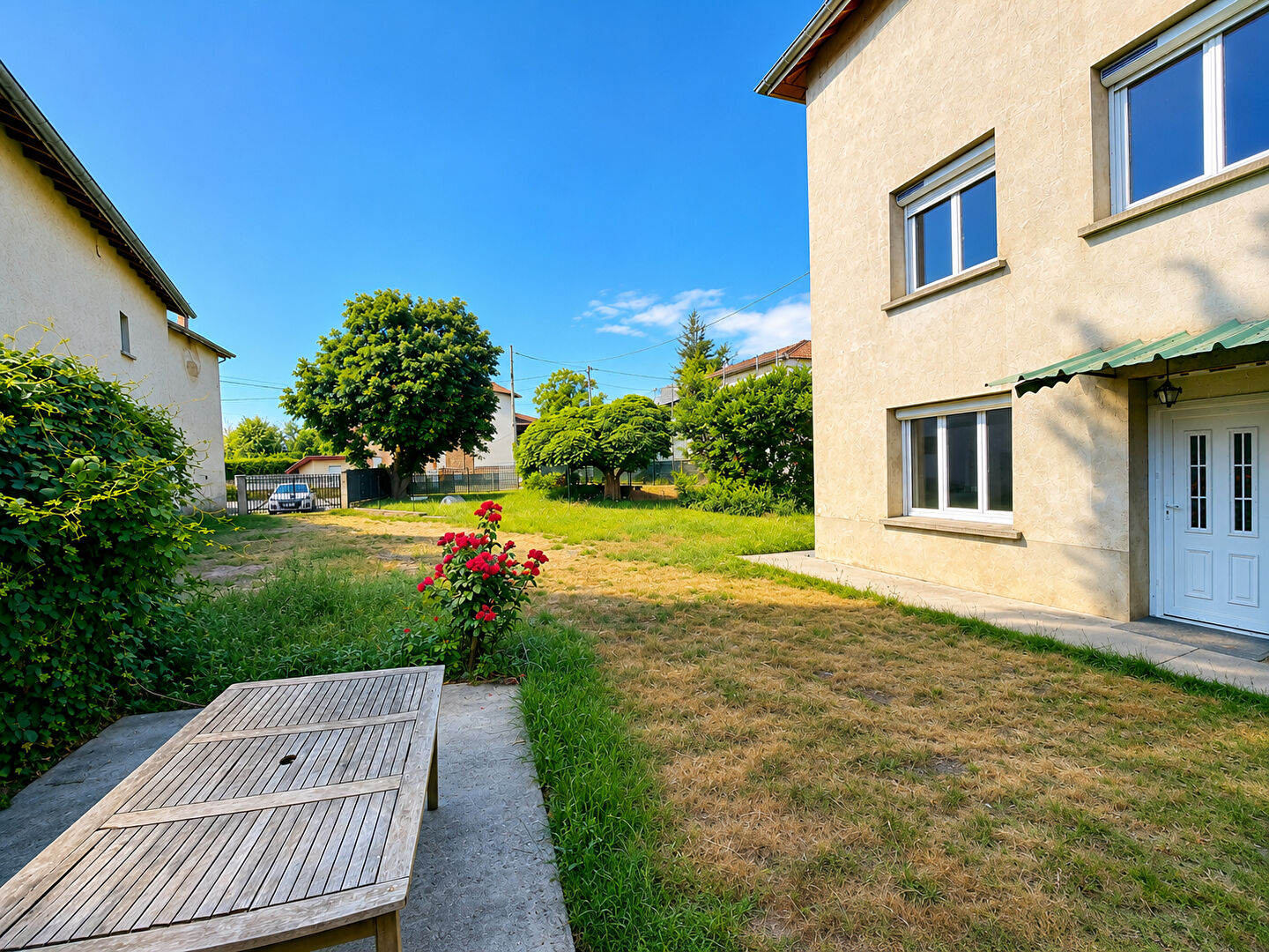 Maison 6 pièces 140 m² · à Manthes · 140 m² · 250 740 €