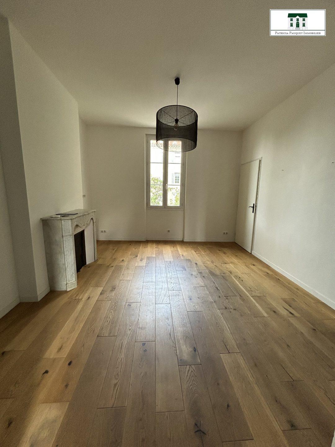 Appartement 2 pièces 58 m² · à Marseille 06 · 58 m² · 915 €/mois