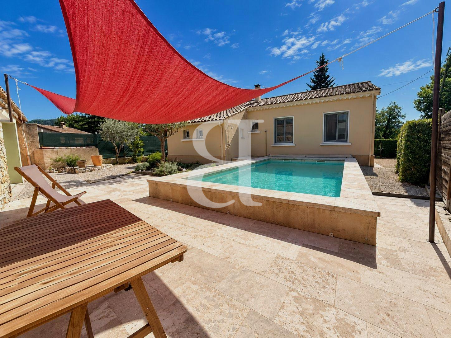 Maison 4 pièces 94 m² · à Nyons · 94 m² · 349 000 €