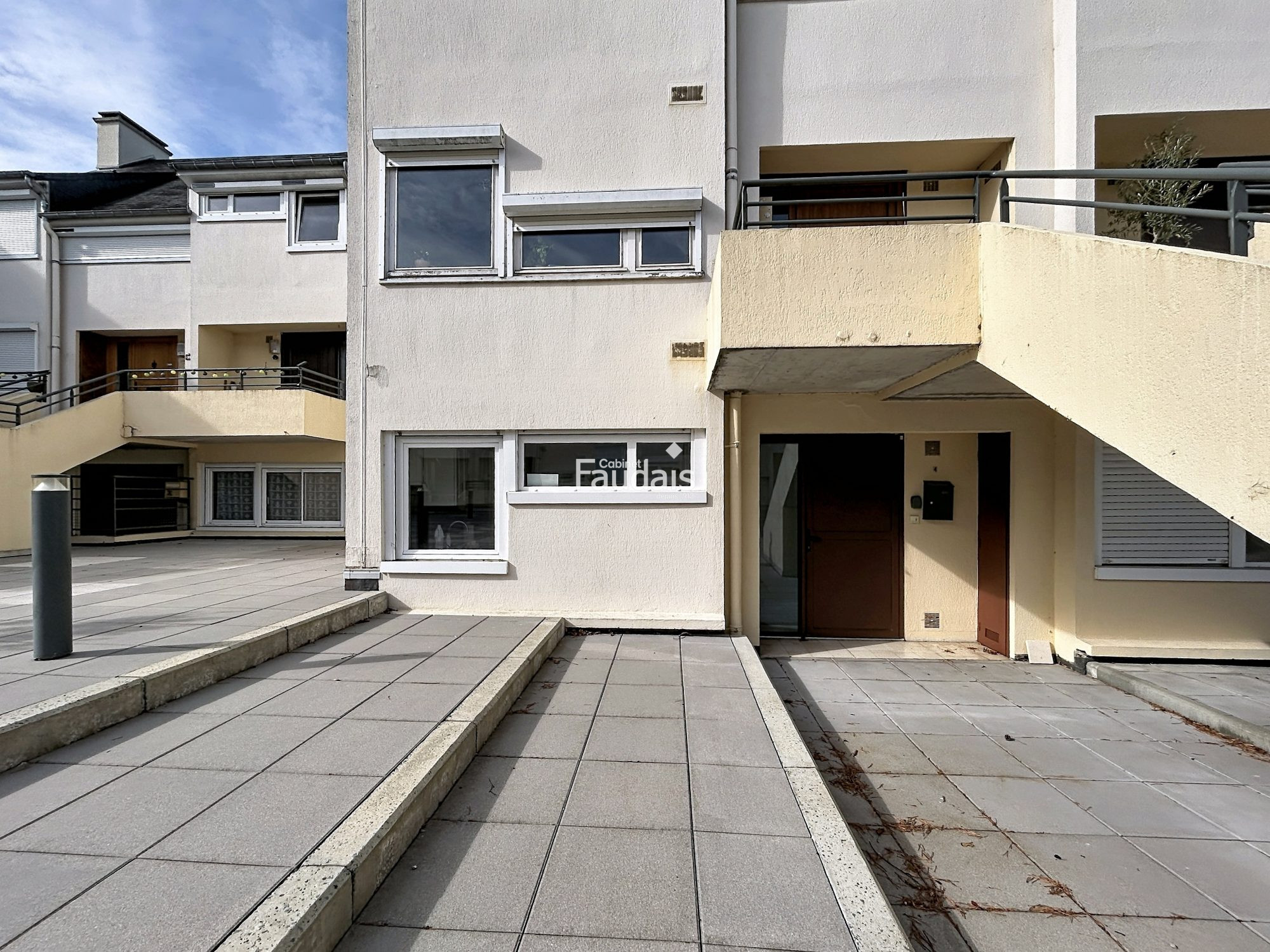 Appartement 5 pièces 105 m² · à Agneaux · 105 m² · 750 €/mois