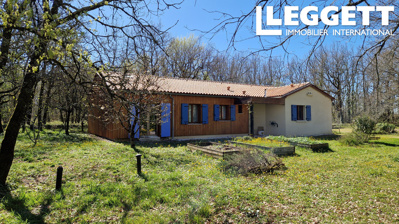 Maison 6 pièces 142 m² · à Mouthiers-sur-Boëme · 142 m² · 214 800 €