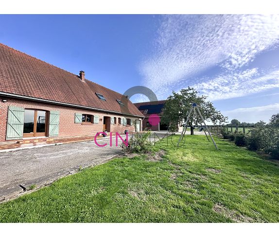 Maison 10 pièces 245 m² · à Hazebrouck · 245 m² · 417 000 €