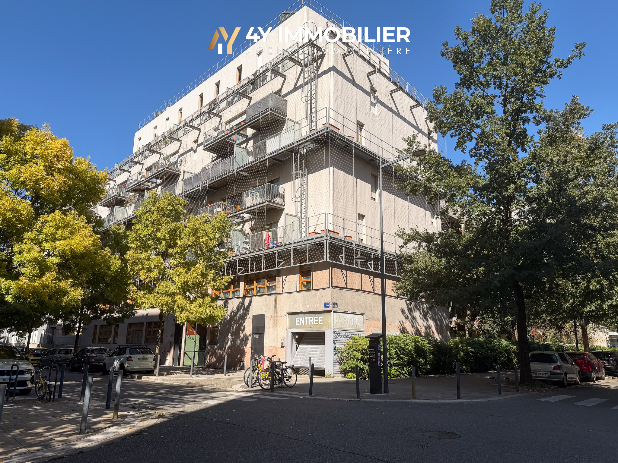 Parking 13 m² · à Grenoble · 13 m² · 21 500 €