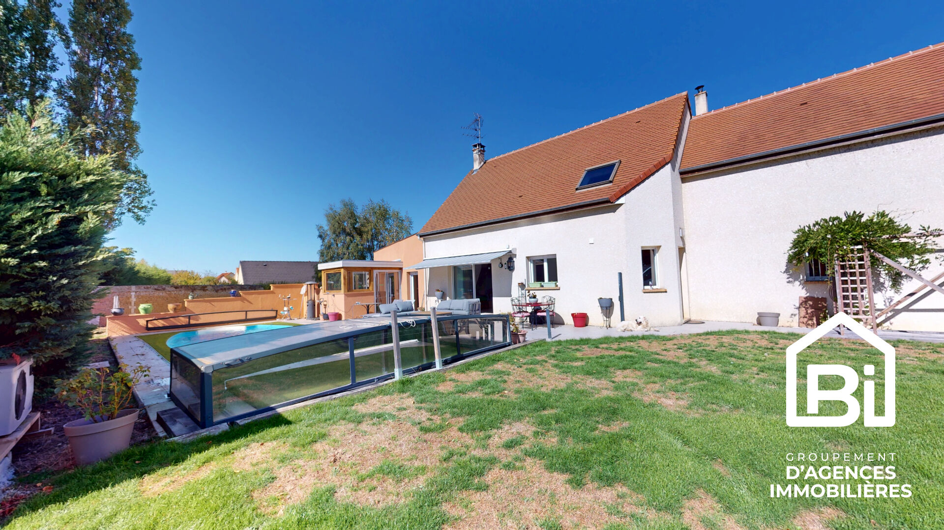 Maison 6 pièces 185 m² · à Frénouville · 185 m² · 499 500 €