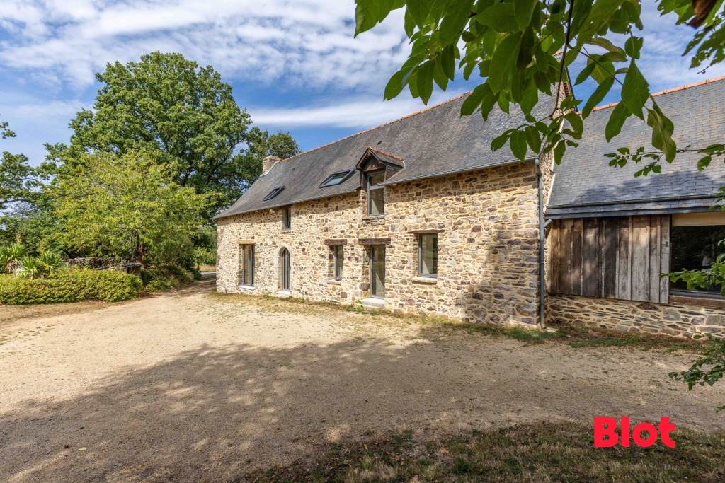 Maison 9 pièces 199 m² · à Saint-Jean-sur-Vilaine · 199 m² · 598 500 €