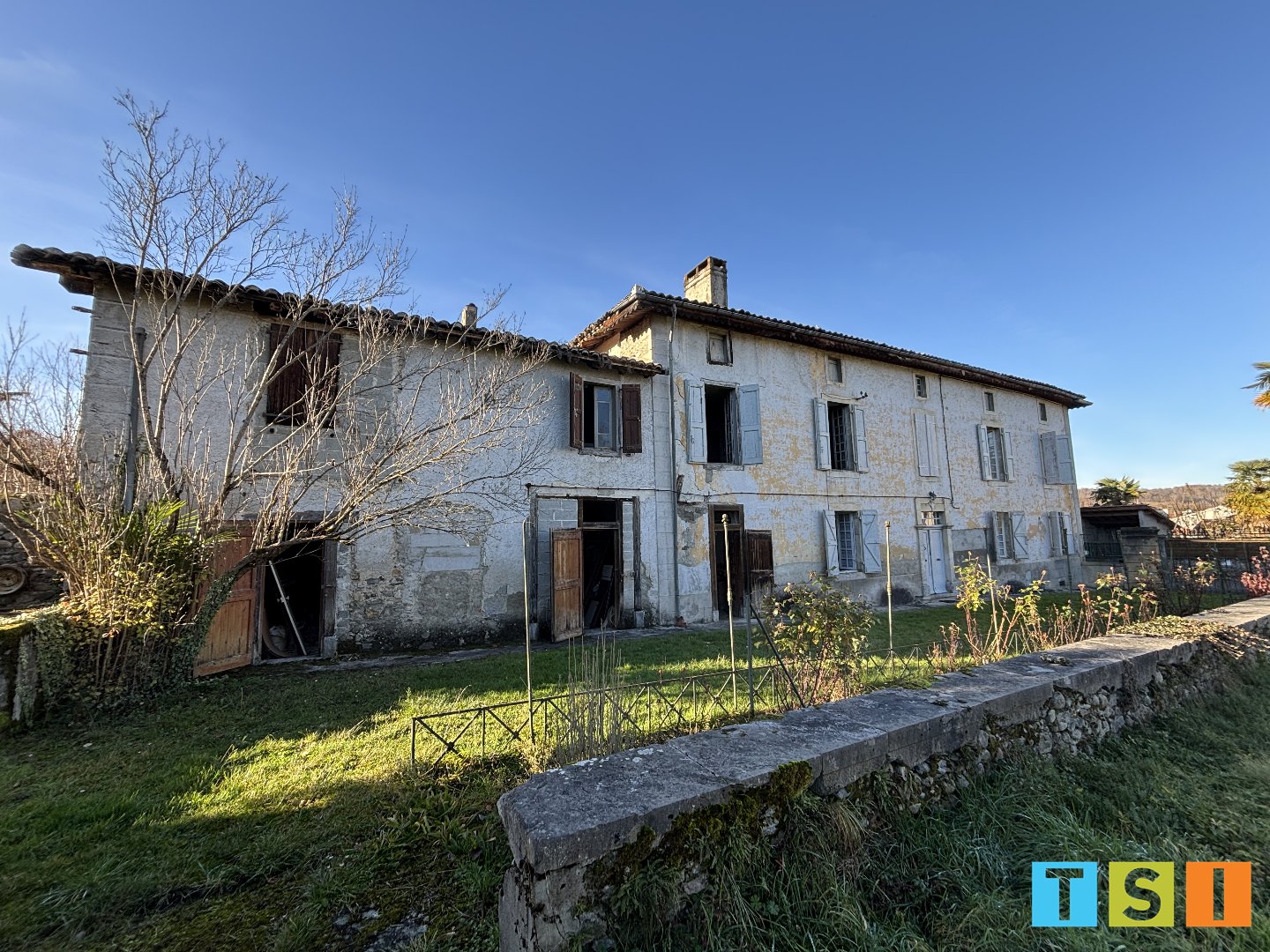 Maison 10 pièces 280 m² · à Prat-Bonrepaux · 280 m² · 170 000 €