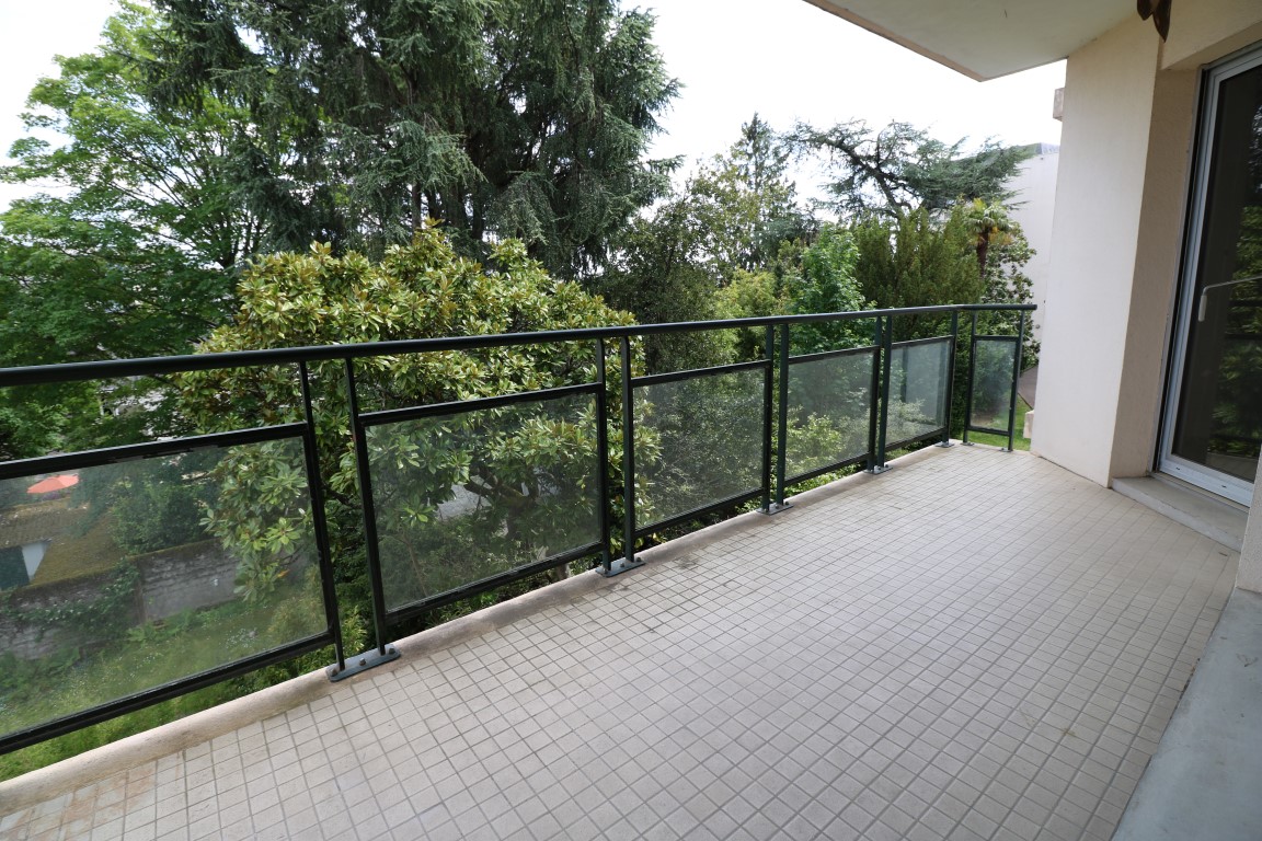 Appartement 4 pièces 96 m² · à Nantes · 96 m² · 1 552 €/mois